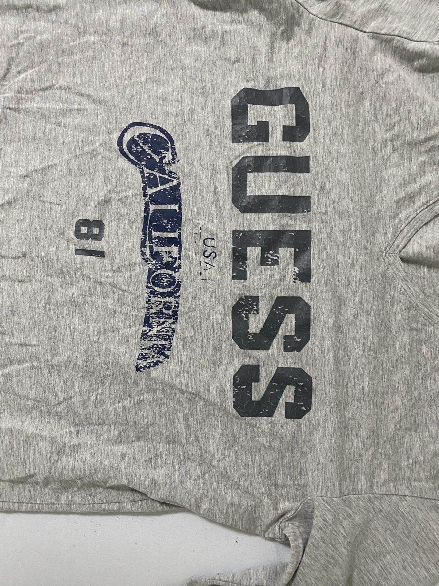 T-shirt: Guess – Usato da Pratteln venduto da fra_rd8j 1