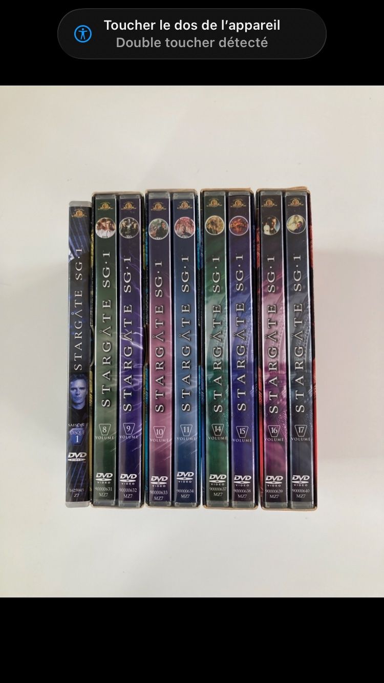 Tutti i DVDs: Lot de 5 coffrets DVD Stargate SG-1 – Usato da Bassecourt venduto da CALUMET-X 2