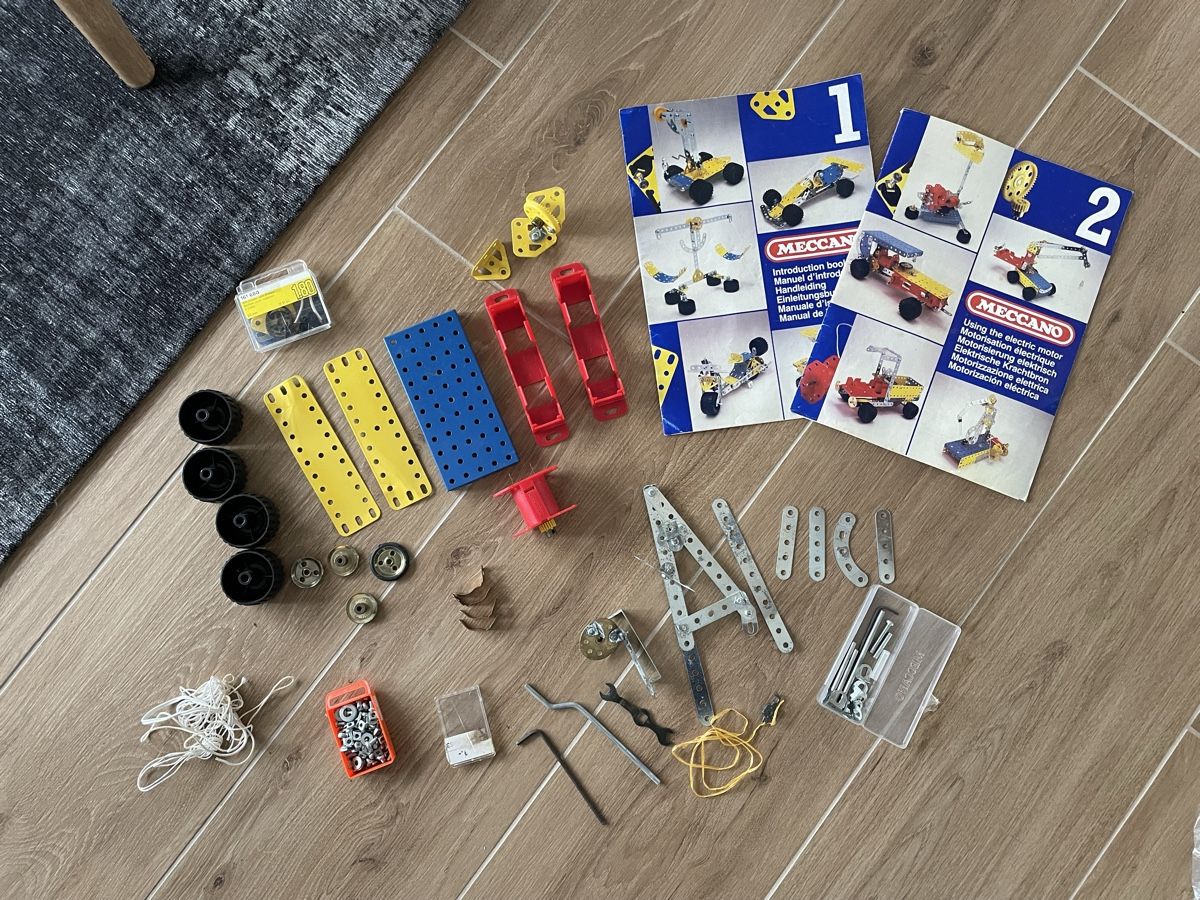 Meccano Kit di costruzioni: Ancien jeu de construction Meccano – Usato da Lonay venduto da ju-71