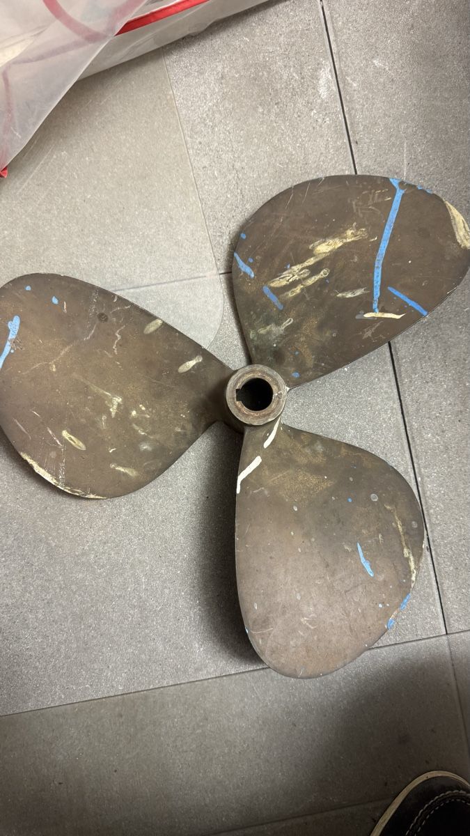 Barche: Schiffsschraube Messing 18 x 12 – Usato da Küsnacht ZH venduto da YorickT 1