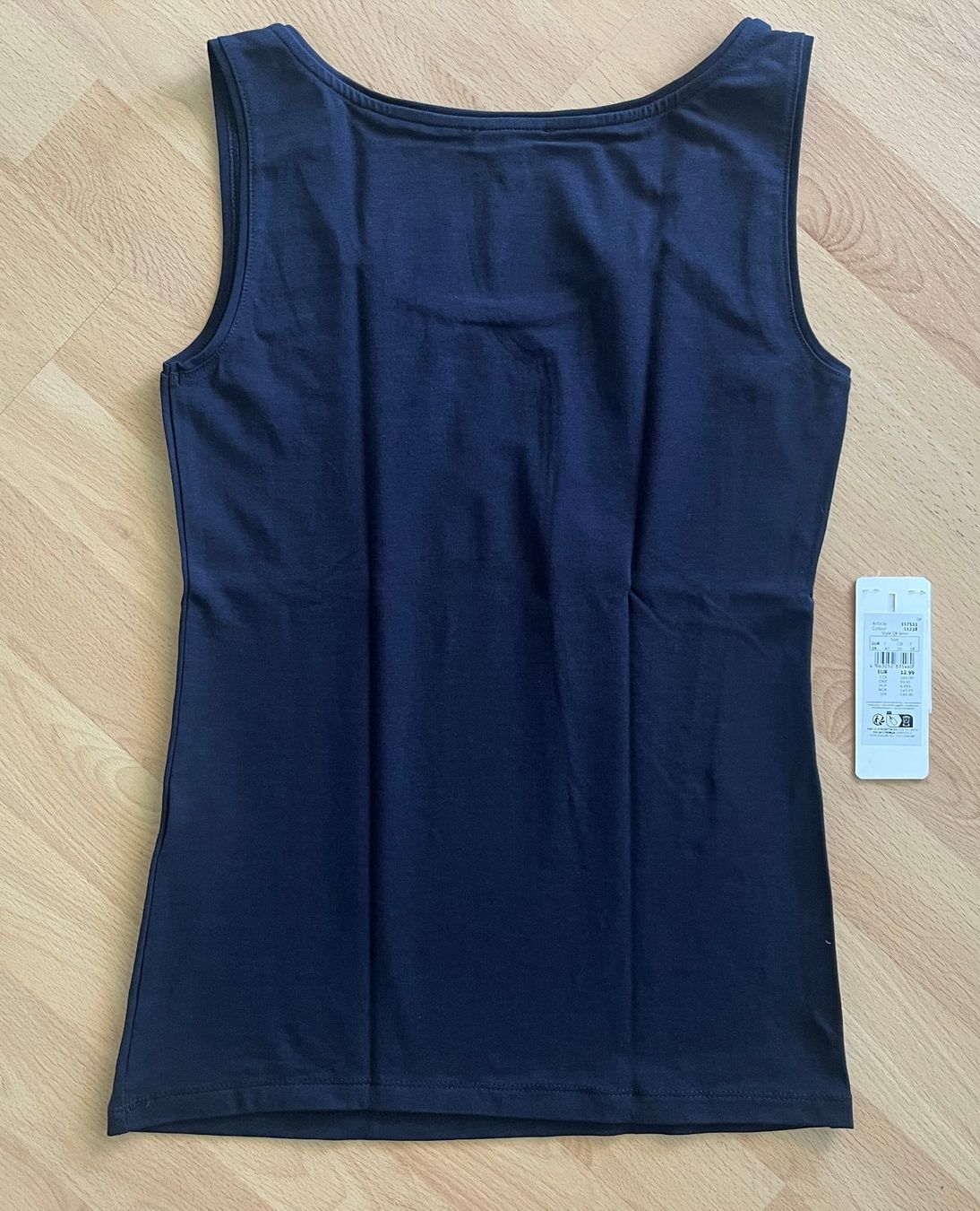 Top: Street One, Basic Top mit Rundhals in navy, Gr. 36, NEU – Nuovo (secondo la descrizione) da Zürich venduto da fbsm 6