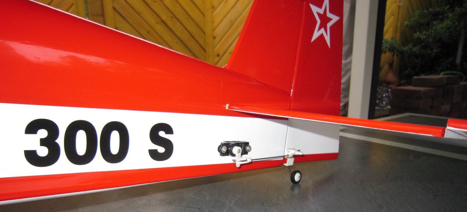 RC Kits de montage: Extra 300 S (1/7.5) – D'occasion à Niederuzwil par Pmojzisek 6