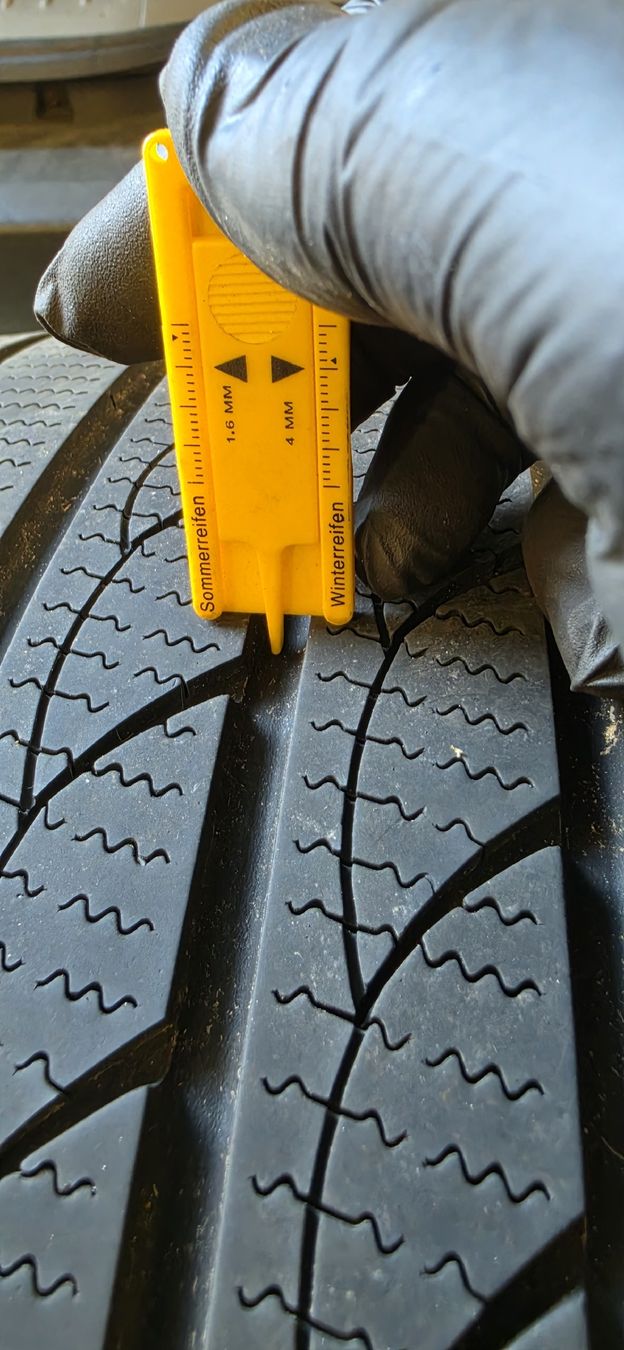 Pneus & Kompletträder: Winterreifen  – Gebraucht aus Lyss von ram76 2