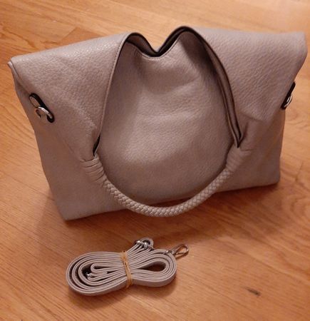 Praktische Umhängetasche in h'grau, top Angebot