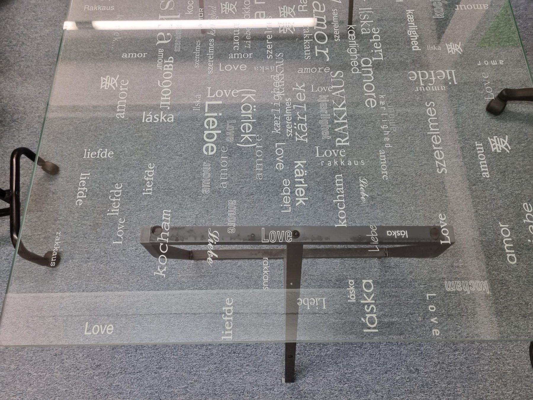 Ikea Tische: GLAS TISCH – Gebraucht aus Zofingen von Felpa 3
