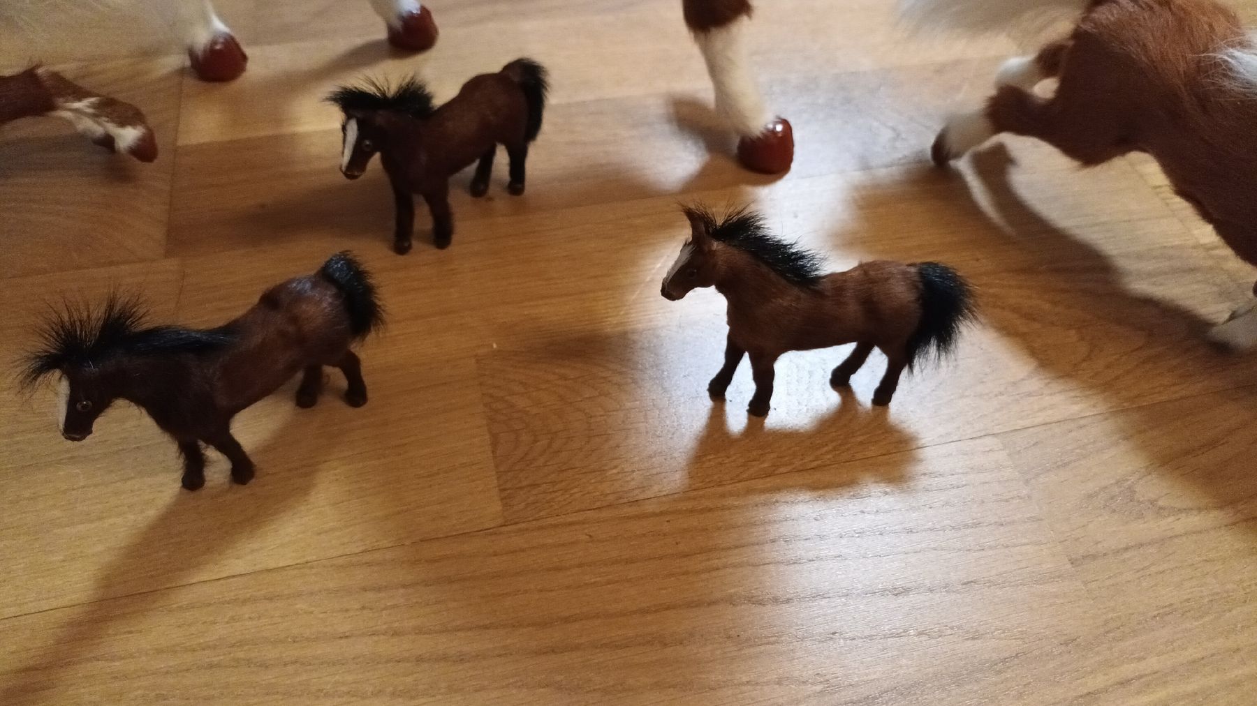 Figuren: 6 Pferde aus echtem Fell – Neu und originalverpackt aus chur von erika025 3