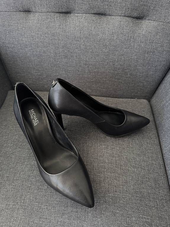 Damenschuhe: Michael Kors leather shoes  – Gebraucht aus Unterseen von iry_78zl 2