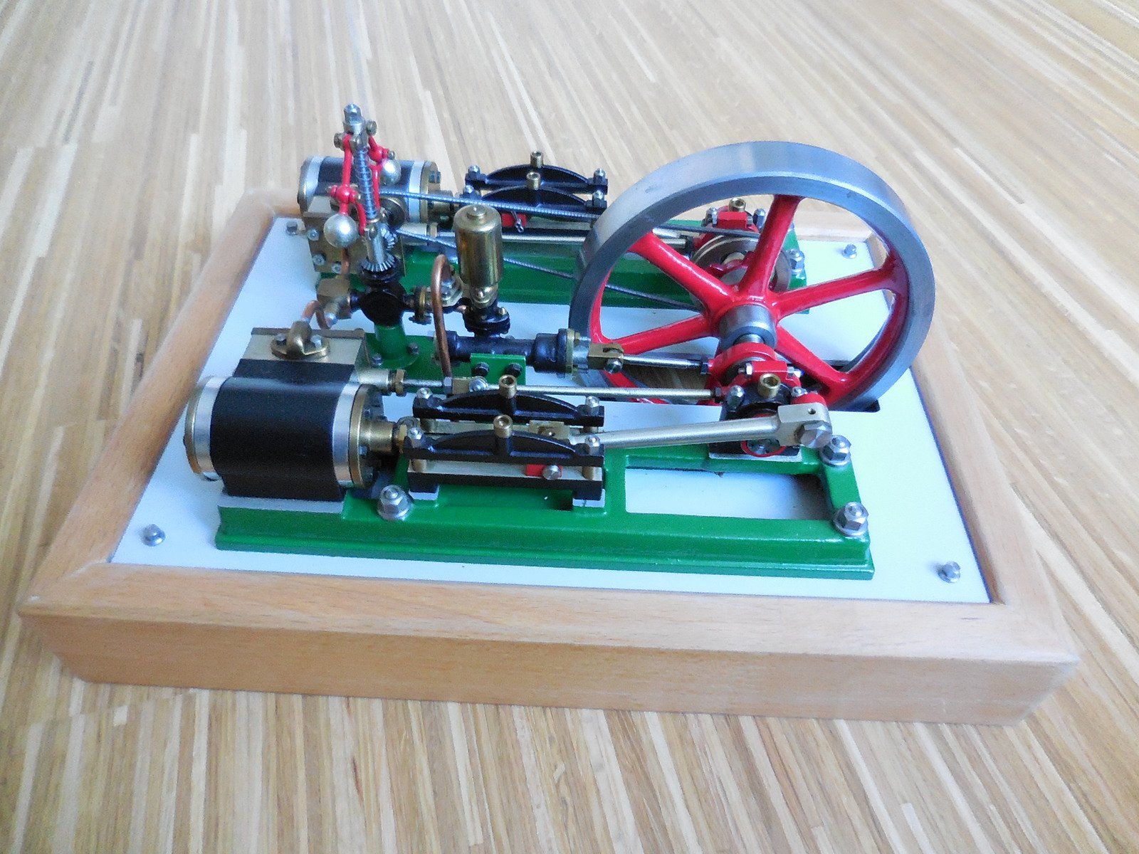 Modellbausätze & Standmodelle: Dampfmaschine – Neu (gemäss Beschreibung) aus Waldstatt von 37bernhard79 4