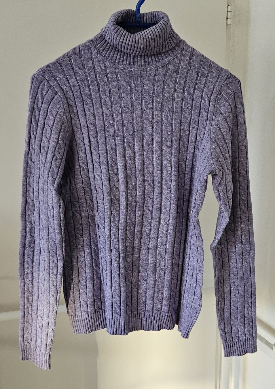 Pullover & Sweatshirts: Lila Rollkragen-Pulli Gr. M - Chicorée - Spendenaktion – Neu (gemäss Beschreibung) aus Unterkulm von Beljasch 1