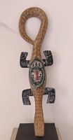 Handgeschnitzte hölzerne afrikanische Kunst. Gesichtsmaske