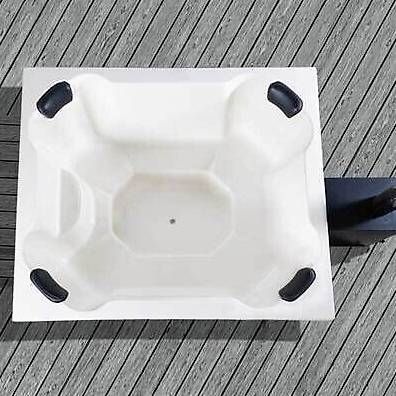 Whirlpool: Hotpot Quattro / L032 – Usato da St. Gallen venduto da Spa_at_Home911 5