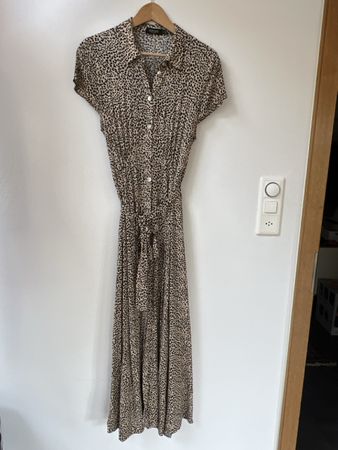Kleid Soaked in Luxury Leo Print Grösse M guter Zustand