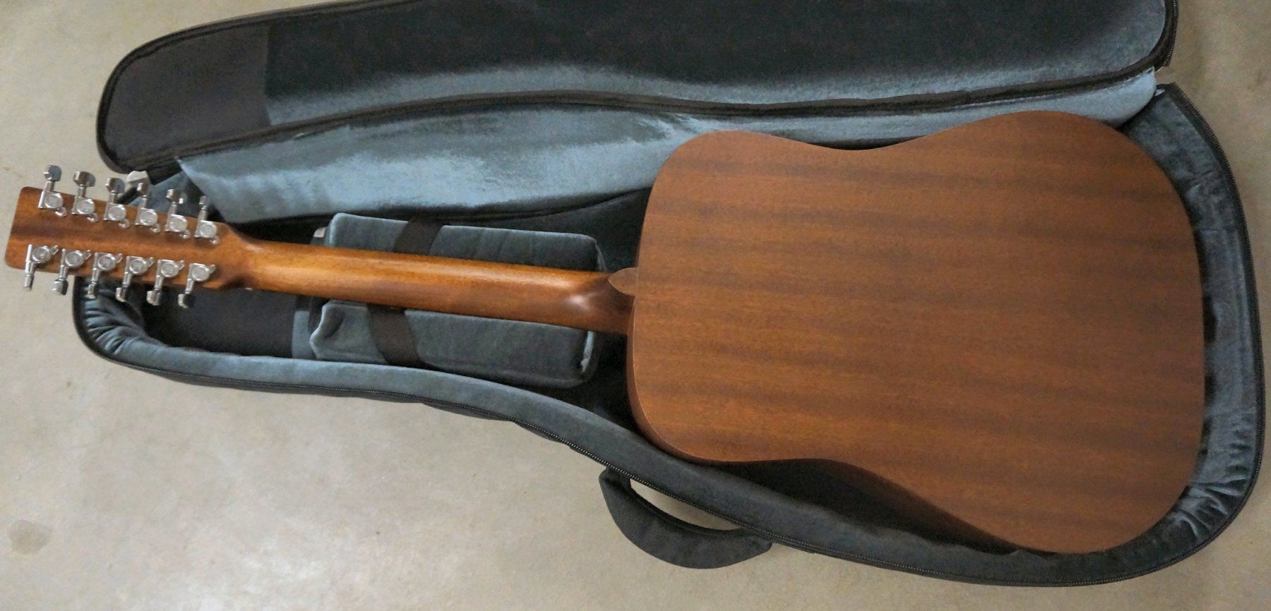 Sigma Strumenti musicali: BEAUTY Sigma Acoustic-Electric Guitar - 12-String!!!!! – Difettoso da Zofingen venduto da Rodeln 4