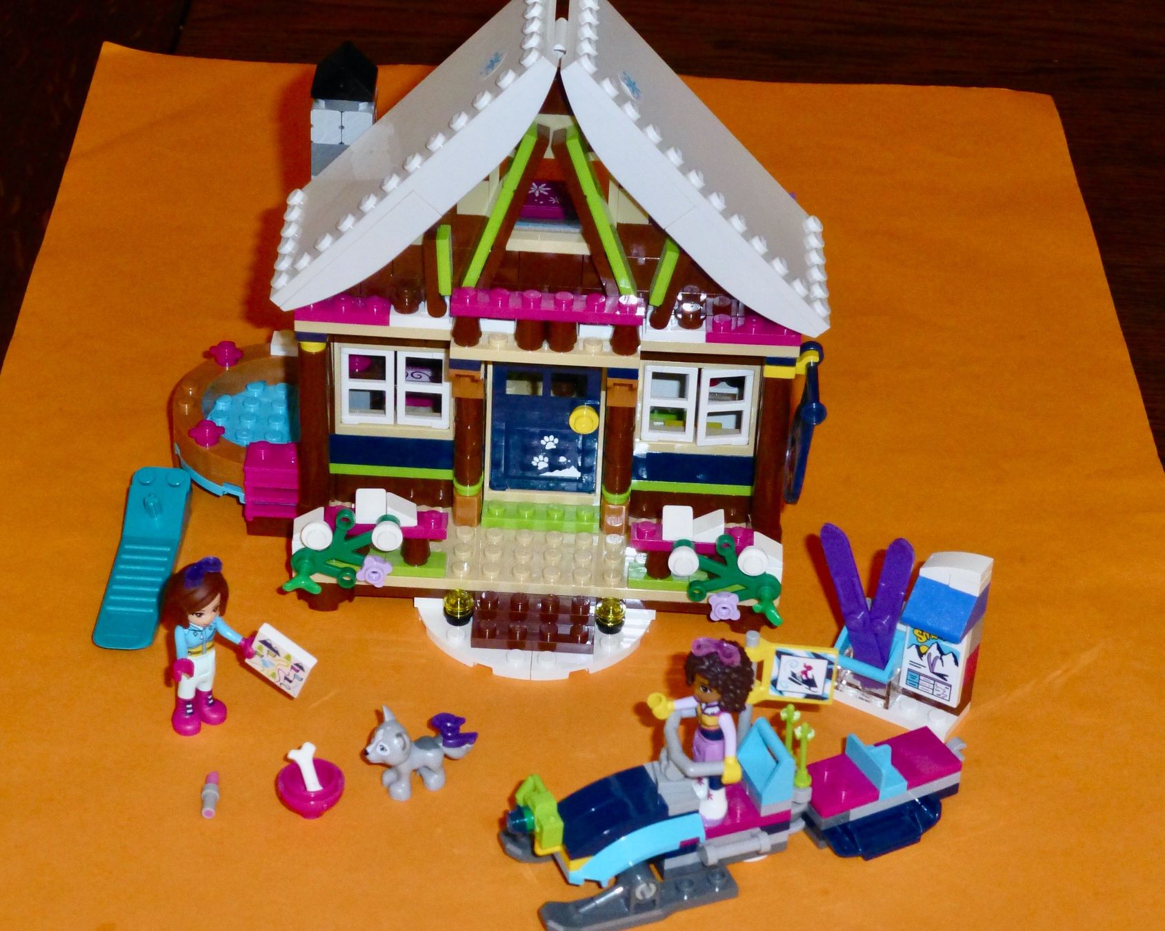Lego Giocattoli: Lego Friends/ 41323 Winterchalet – Usato da Langnau am Albis venduto da Maugli