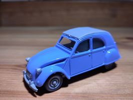 Modellauto verem 2CV6