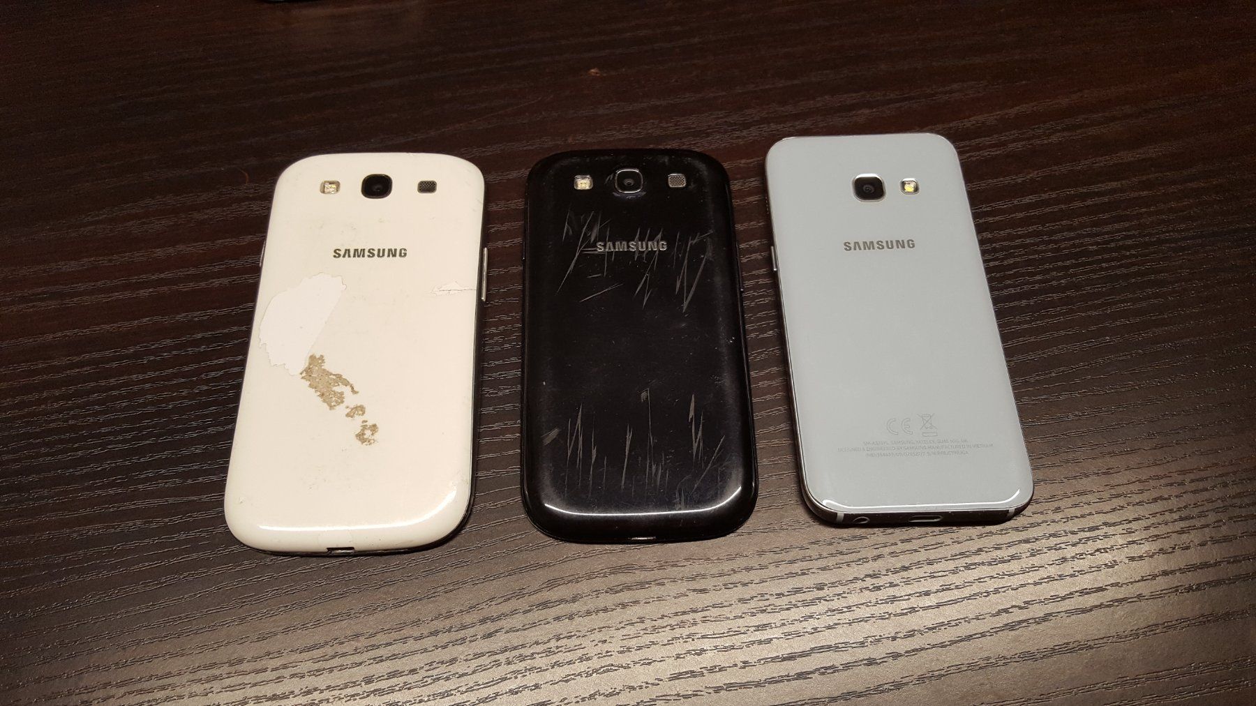 Samsung Telefoni cellulari / Smartphones: samsung – Usato da Igis venduto da JUST-4U-ENJOY 1
