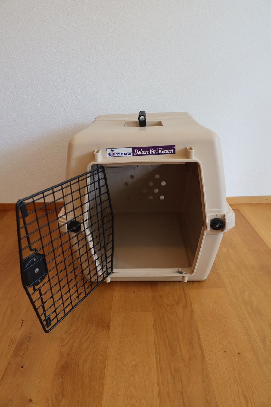 Gabbie, trasporto & Sicurezza: Petmate Deluxe Vari Kennel Medium – Usato da Kilchberg ZH venduto da and_y5q6 4