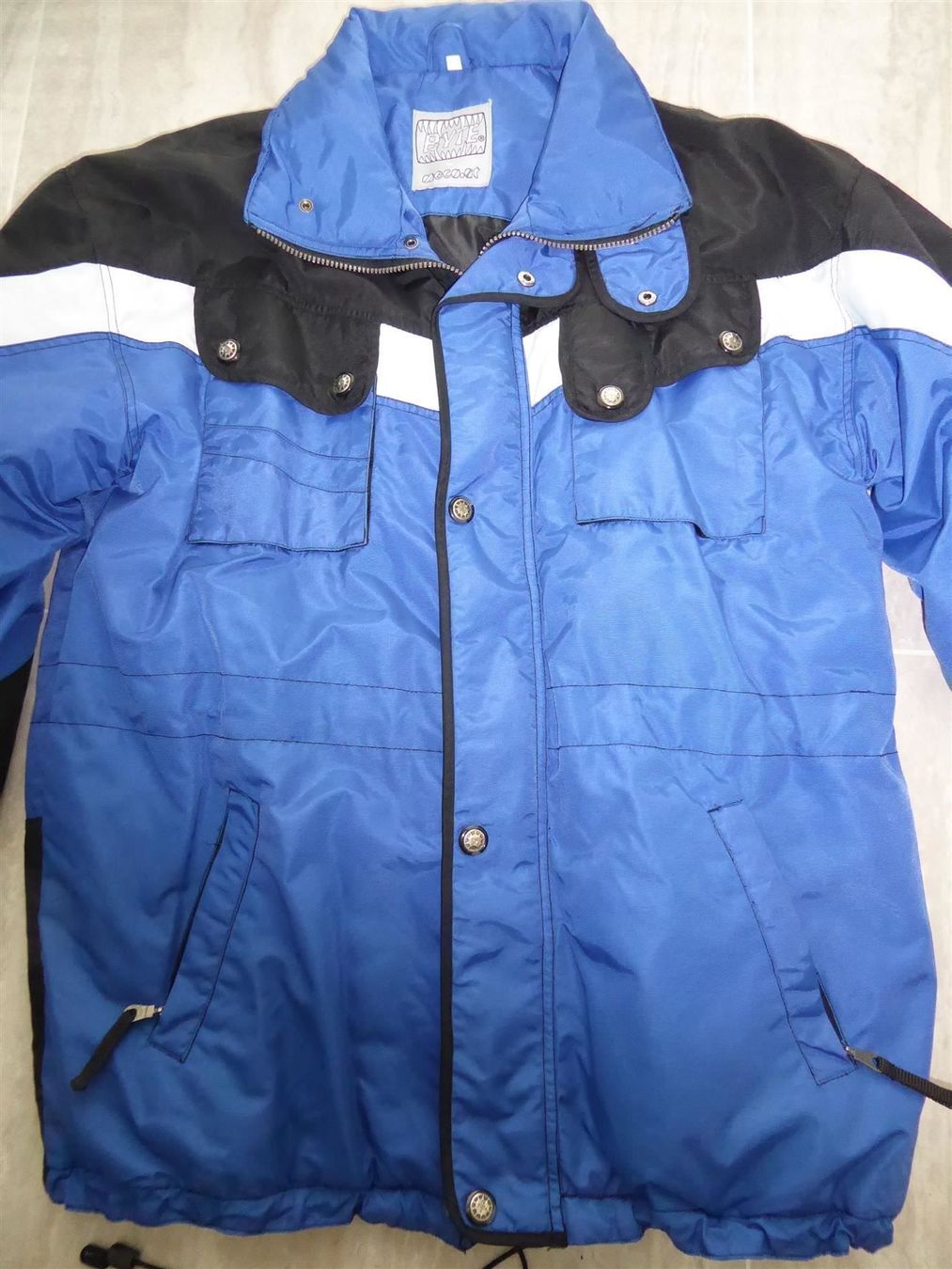 Giacche: Windjacke Byte Gr. 48/50 – Nuovo (secondo la descrizione) da Oberglatt ZH venduto da 123Gebraucht 2