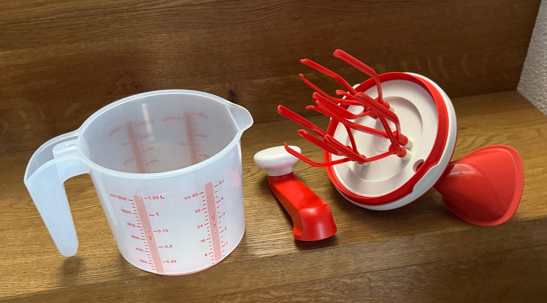Tupperware Elettrodomestici da cucina: Tupperware Easy Speedy 1,3 l Rührgerät – Nuovo (secondo la descrizione) da Herzogenbuchsee venduto da zukerka 1