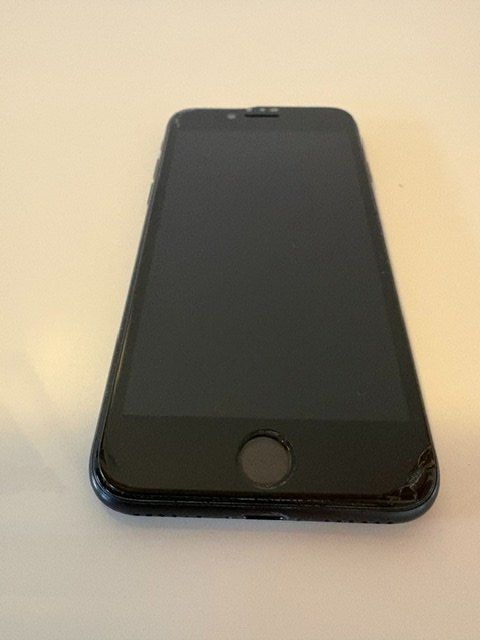 Apple Telefoni cellulari / Smartphones: iPhone SE 128GB – Usato da Worb venduto da Saasia2 6