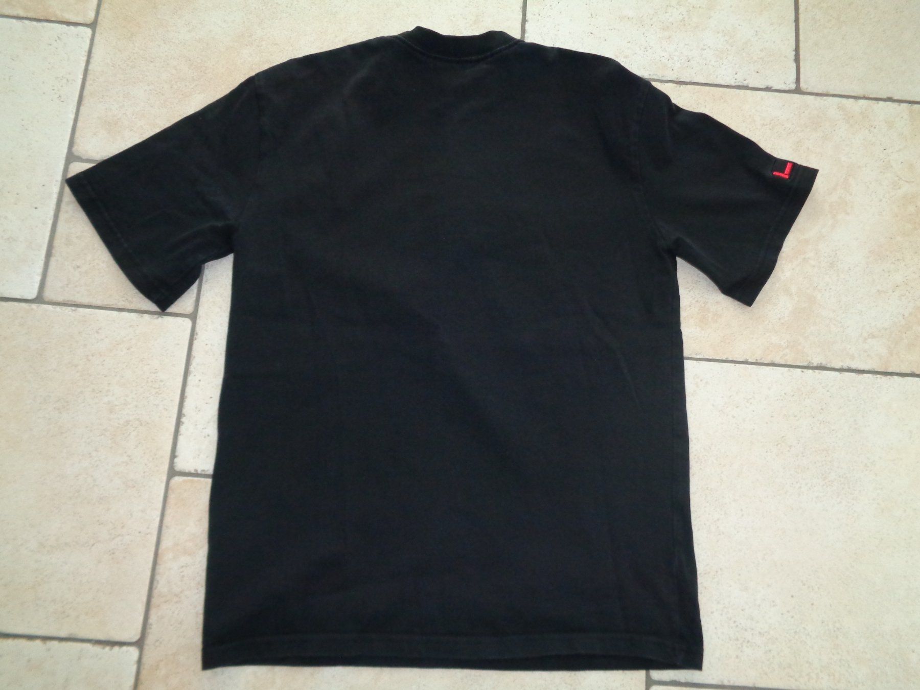 T-Shirts: Shirt  Fabu  Grösse XS – Gebraucht aus Kreuzlingen von Robi-2003 2