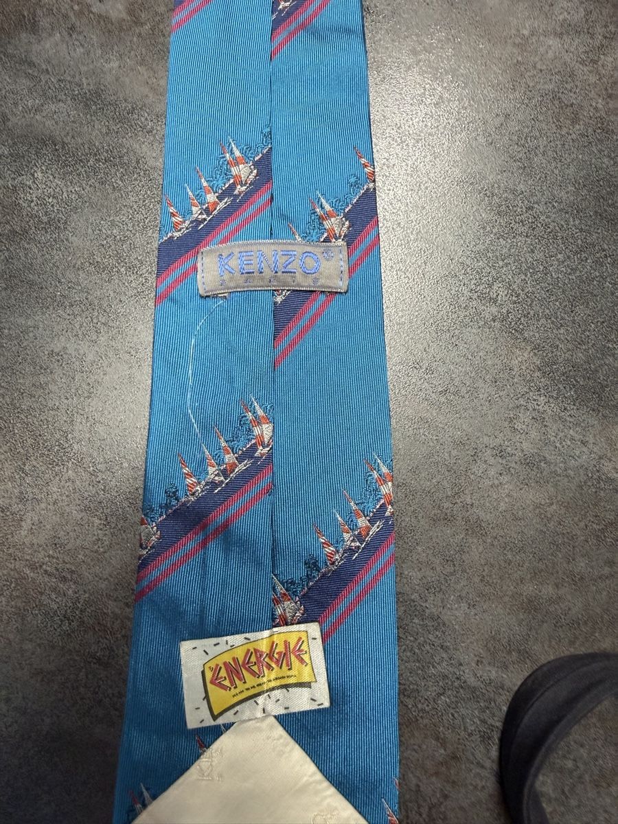 Kenzo Cravatte: Vintage Kenzo Krawatte – Usato da Wettingen venduto da NickInc 1