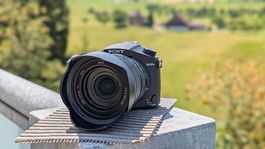 Sony RX10 M4