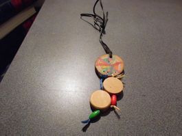 Kette mit Holz-Scheiben