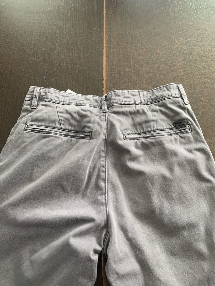 Jack & Jones Pantaloni: Pantalon Jack&Jones taille 29/32 – Usato da Domdidier venduto da qatar1973 5