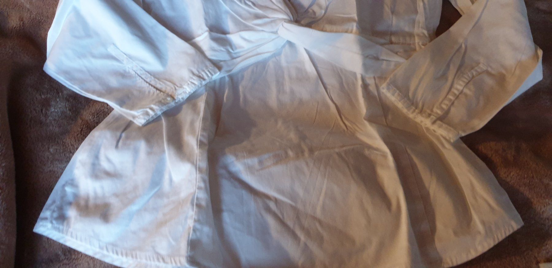 H&M Camicette: Bluse H&M gr 38 – Usato da Gwatt (Thun) venduto da Letzte-Chance-III 1