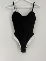 Badeanzug/ Badekleid Schwarz-Weiss Gr. S Neuwertig