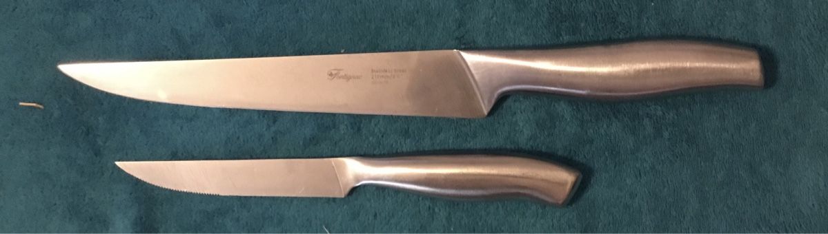 Coltelli: Messer Set – Usato da Schlieren venduto da Jeajet