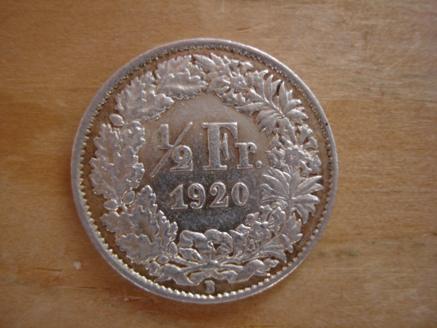 Tutti le monete: (C1) 1/2 Franken 1920 UNZ- – Usato da Erlach venduto da Net-Coins