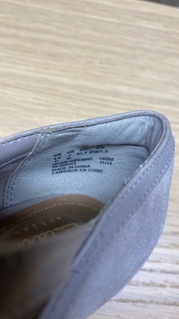 Clarks Scarpe da donna: Escarpins Clarks – Nuovo (secondo la descrizione) da Crans VD venduto da vra_262m 2