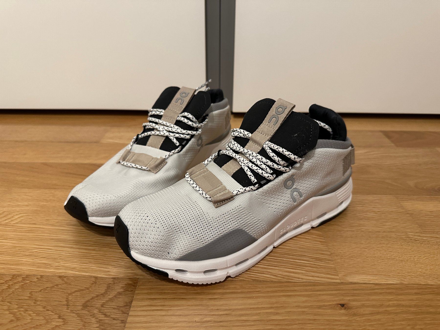 On Scarpe da uomo: On Cloud Schuhe Grösse 40 – Nuovo (secondo la descrizione) da Alpnach-Dorf venduto da Skai0