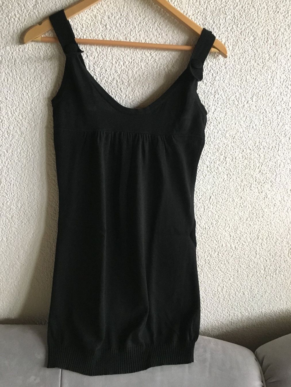 Heine Tops: APART Kurzpulli, Top, schwarz, Gr.36 – D'occasion à Arni AG par Mimo007