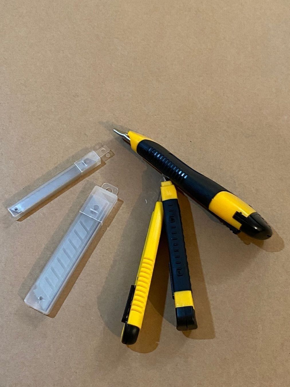 Alle Werkzeuge: Cutter Set 26 tlg. AC – Neu (gemäss Beschreibung) aus Heerbrugg von ProBau-Liq 1