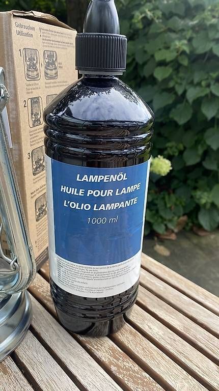 Lampes & Eclairage: Sturmlaterne mit Lampenöl, je 2 Stk, neu – D'occasion à Winterthur par Lini08 2
