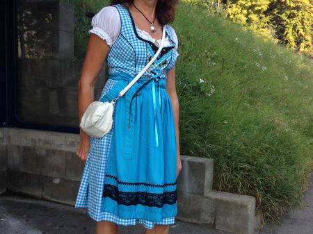 Original Dirndl, blau-weiss kariert, Grösse 38, Top Zustand!