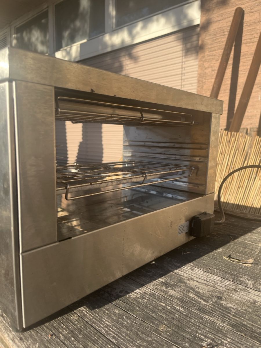 Tutte le macchine: Roller Grill Ofen  – Usato da Zürich venduto da car_pk79 3