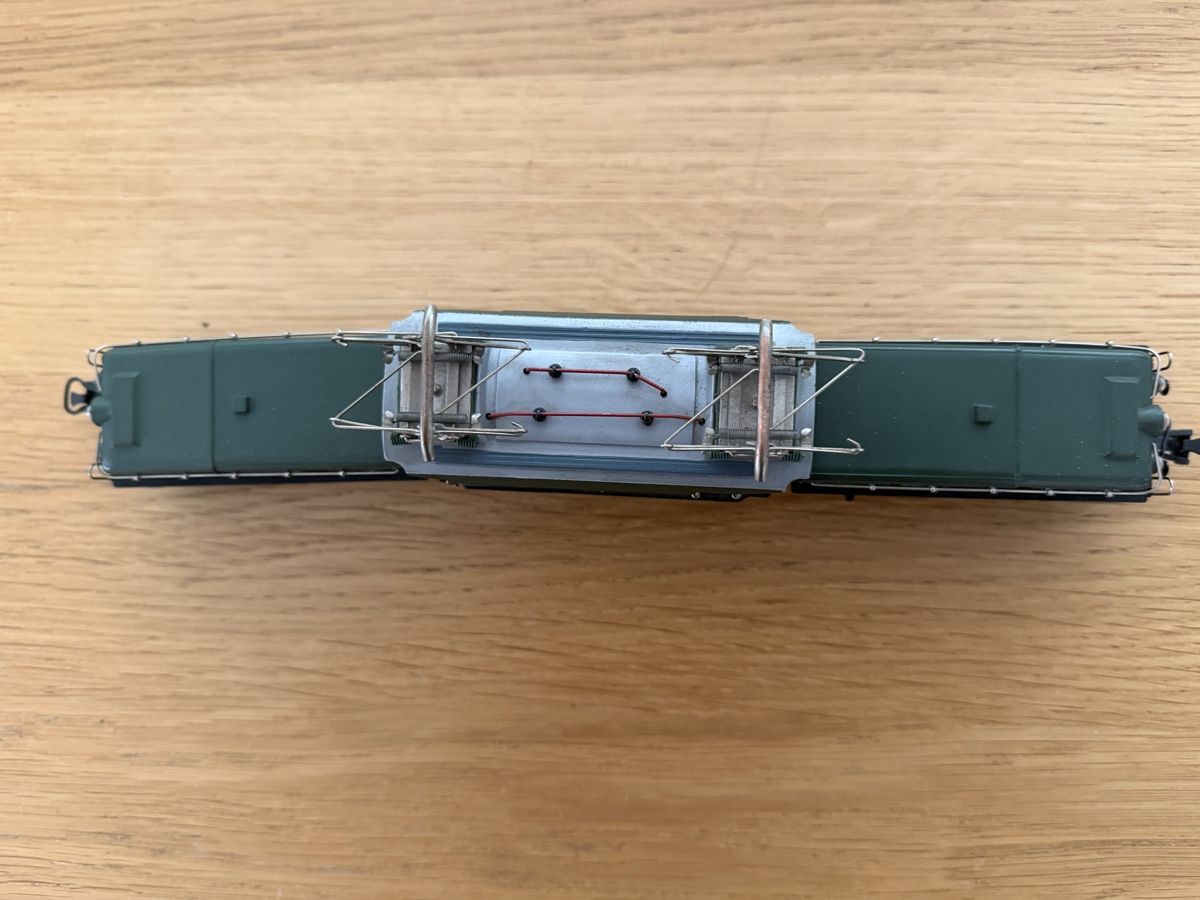 Märklin Modellini di ferrovie: Märklin 3015 Krokodil ohne Verpackung – Usato da Schaffhausen venduto da KellerJuerg 1