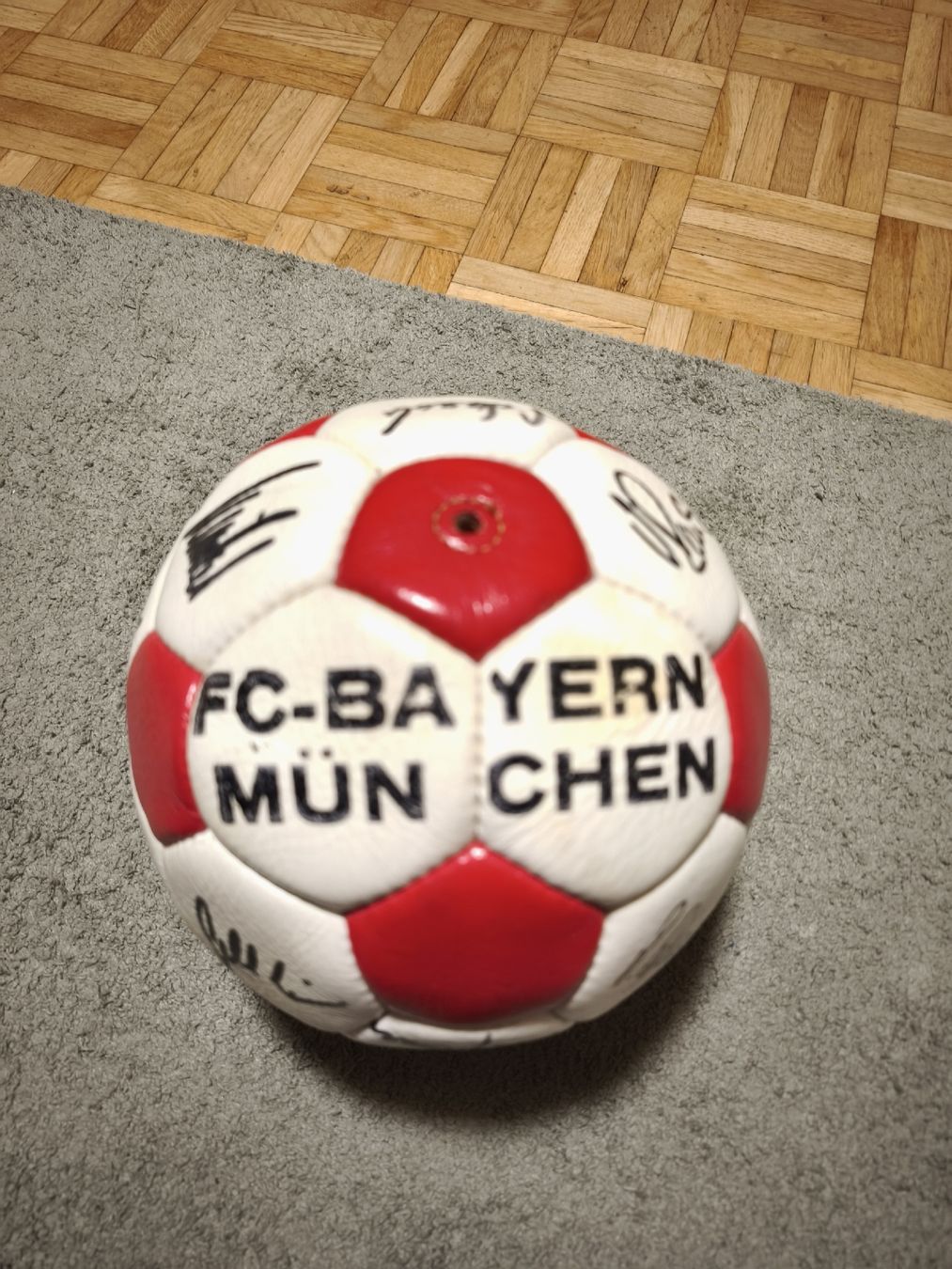 Bayern München Palloni: Fussball Bayern München – Usato da Spreitenbach venduto da R11a
