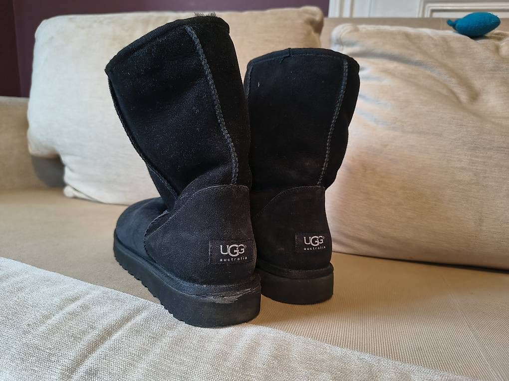 Scarpe da uomo: UGG Classic boots grösse 12, eu 45 – Usato da Dornach venduto da Fabisee