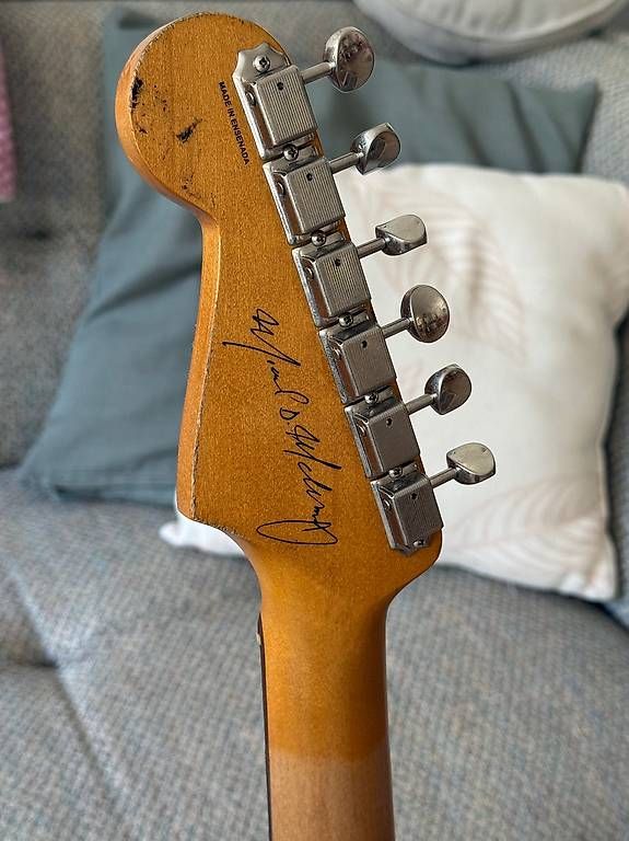 Fender Musikinstrumente: Fender Mike McCready Stratocaster MIM – Neu (gemäss Beschreibung) aus Prangins von bramv 3