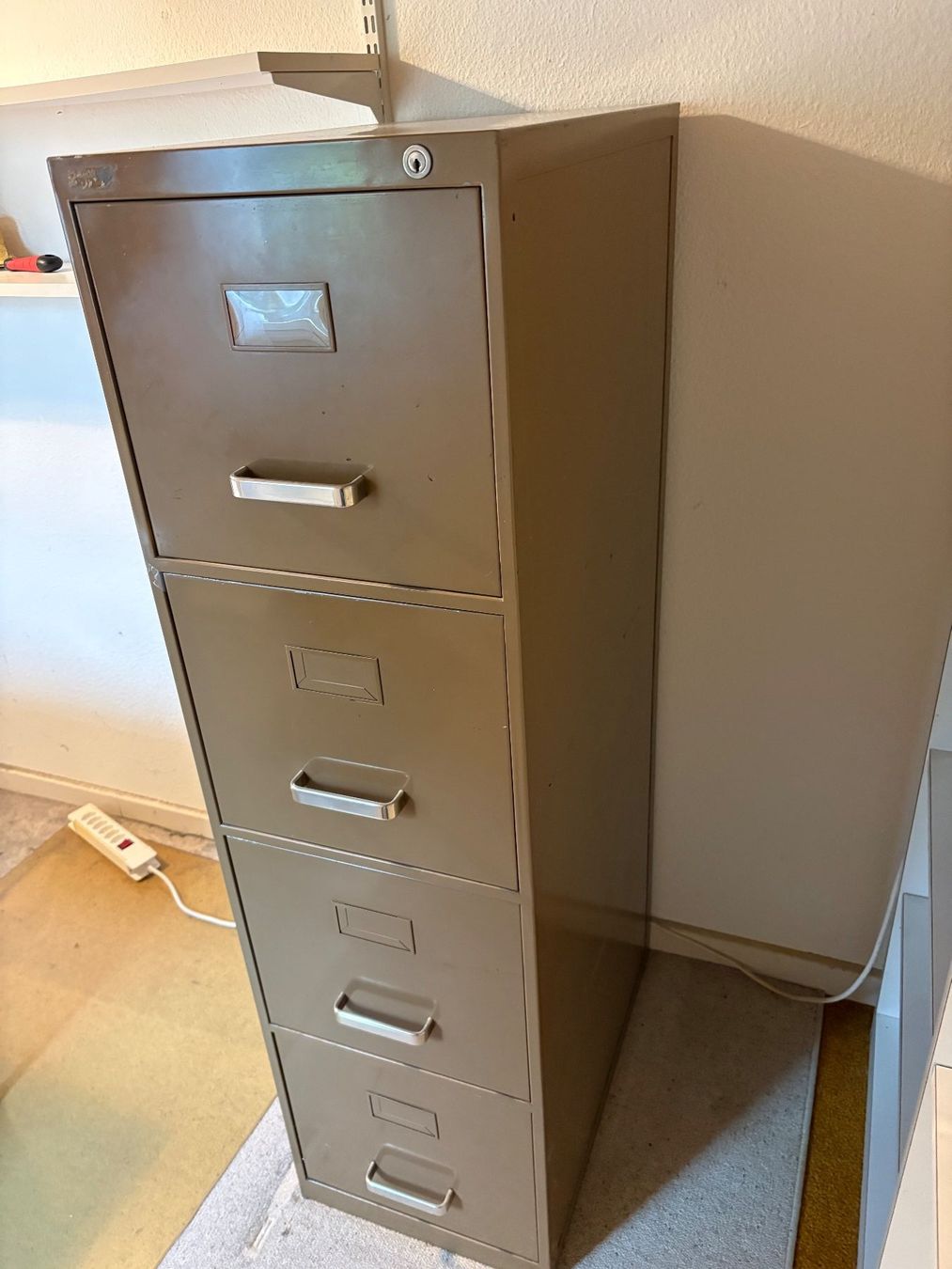 Schränke: Aktenschrank – Gebraucht aus Arlesheim von Spielmax 1
