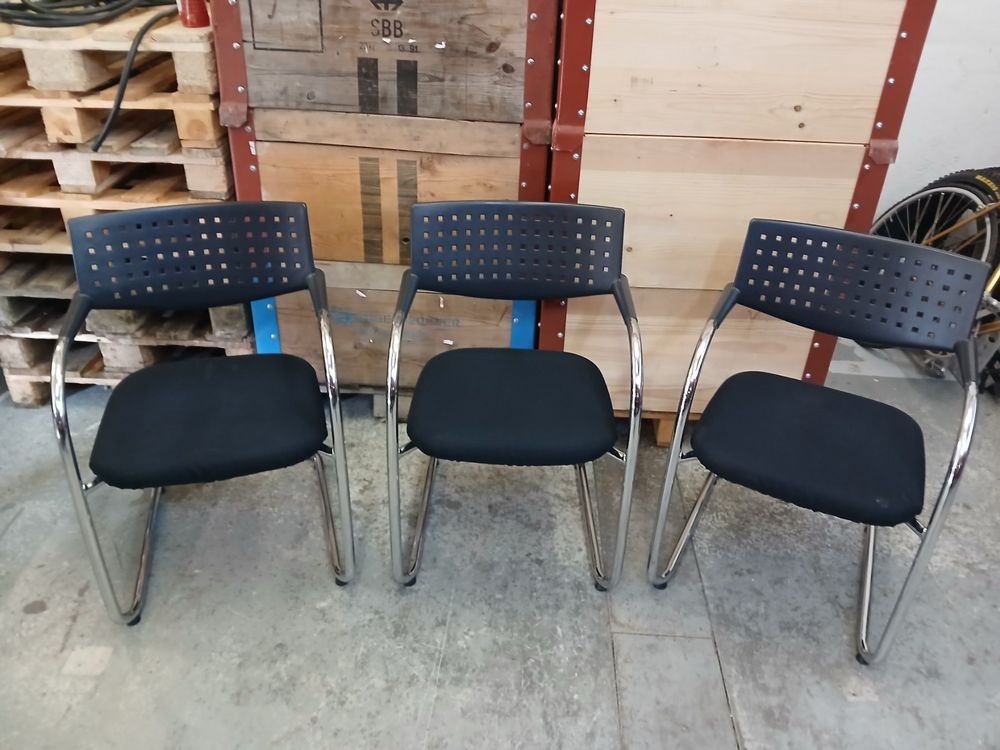 3 VITRA FREISCHWINGER STÜHLE SCHWARZ MIT CHROM GESTELL (Gebraucht) in ...