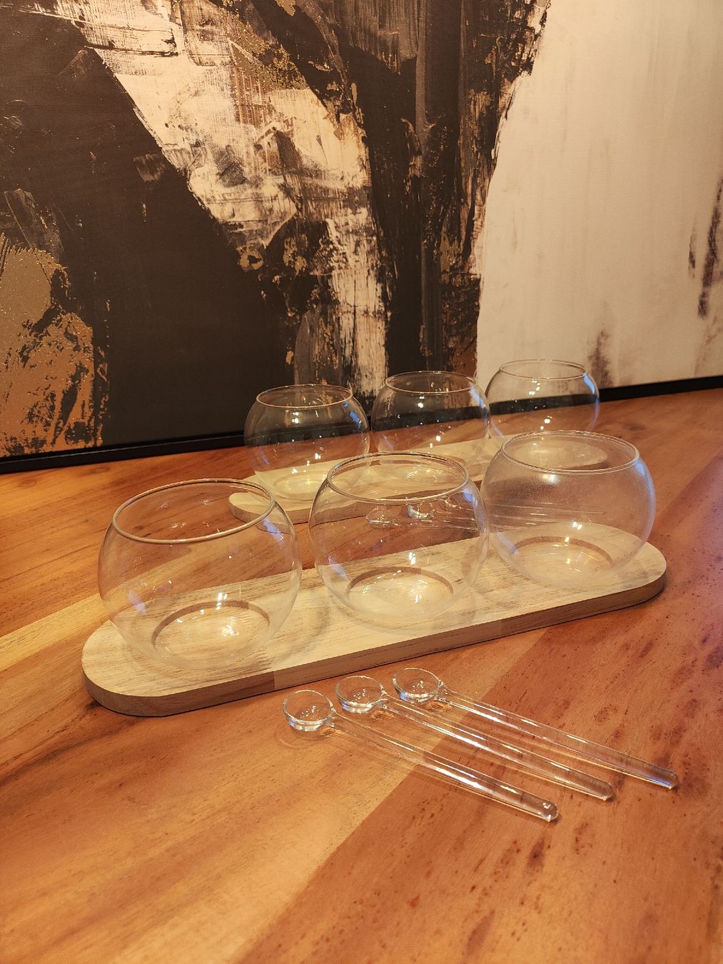 Migros Bicchieri: Serviergläser mit Holzbrettli und Glas-Löffeli – Usato da Windisch venduto da ID_MAF