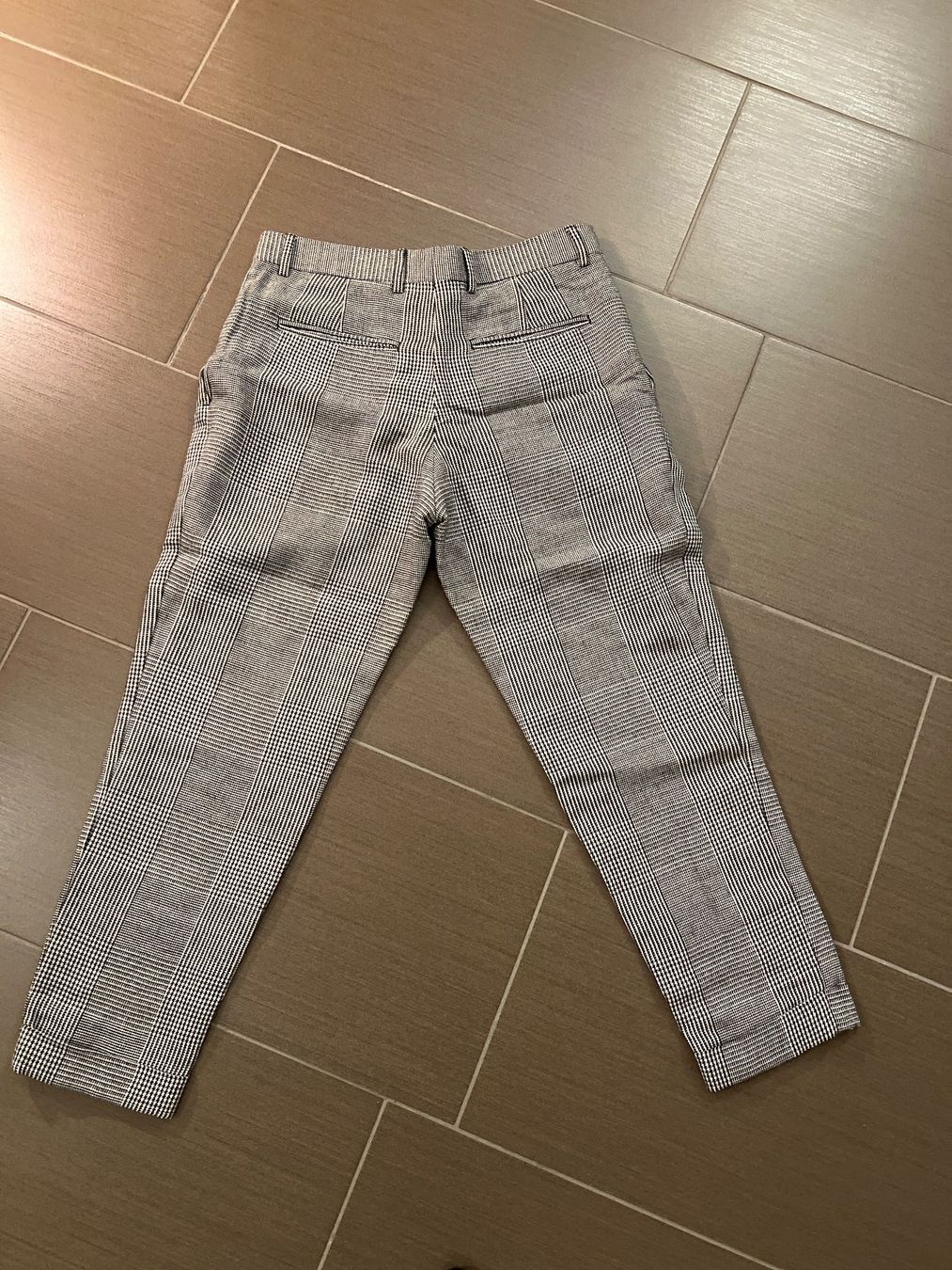 Calvin Klein Hosen: Schöne karierte Hose von Calvin Klein – Gebraucht aus Zürich von dst_zmg6 1