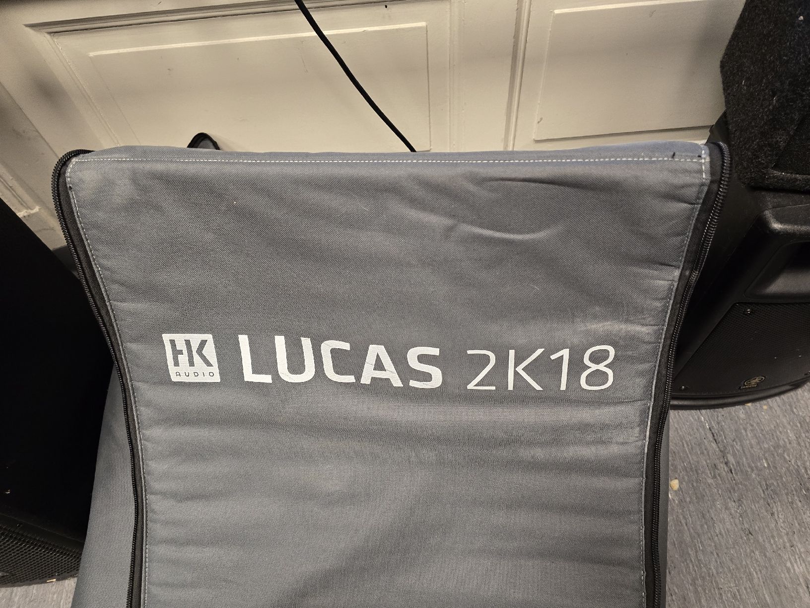 HK Audio Casse acustiche: HK Audio Lucas 2K18 SUBWOOFER Roller Bag – Usato da Zürich venduto da Roy-Events-Zurich 1