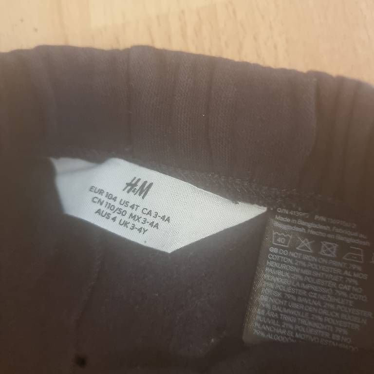 Pantaloni: H&M Trainerhose Gr. 104 – Usato da Bern venduto da DiLara2000 1